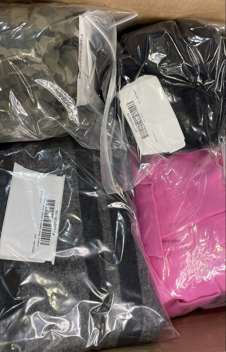 20 Lb Bulk Lot Assorted Brand Clothing Fashion Nova Carhartt Ann Taylor Zara