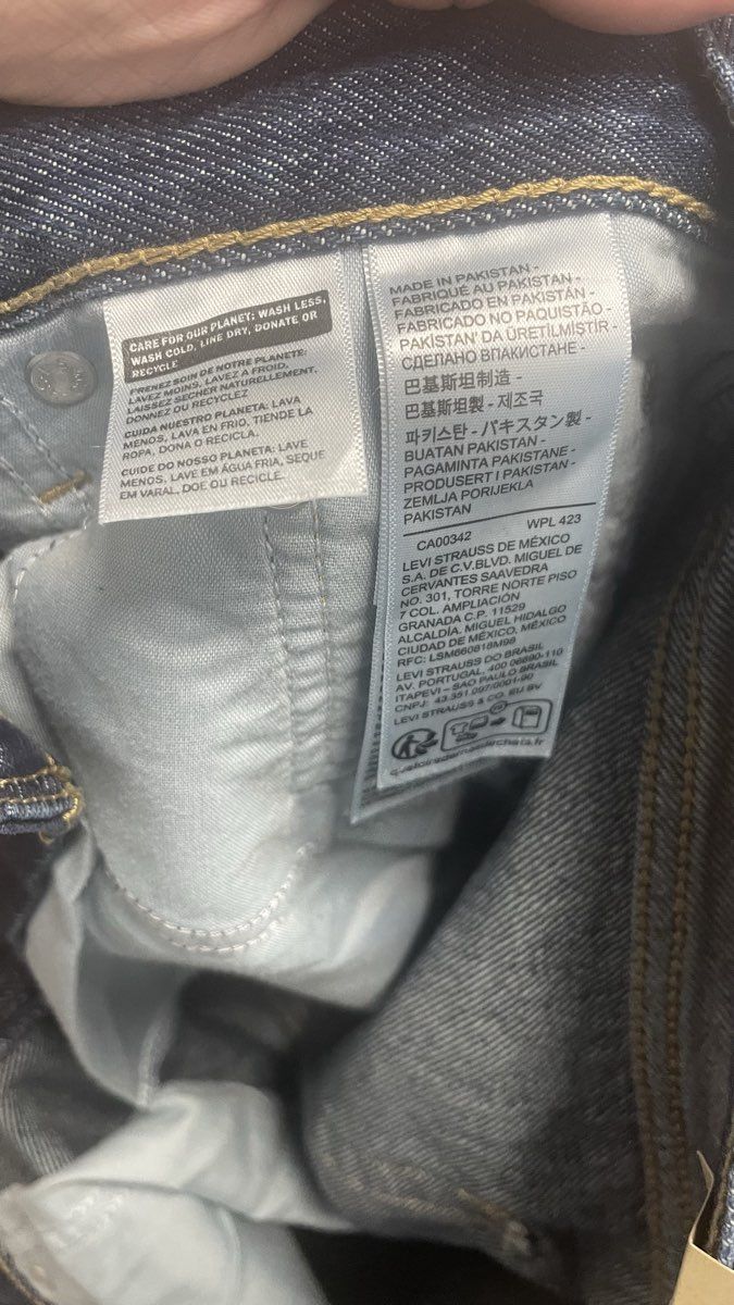 Levi's Women's Middy Bootcut Jeans Medium Wash Blue NWT Sz 28x31