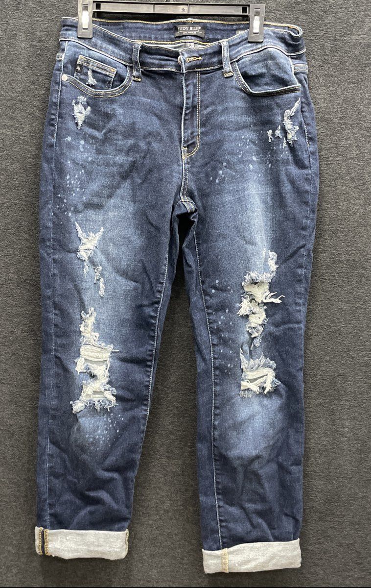 Judy Blue Women's Bleach Splatter Distressed Boyfriend Jeans Cuffed Sz 11/30
