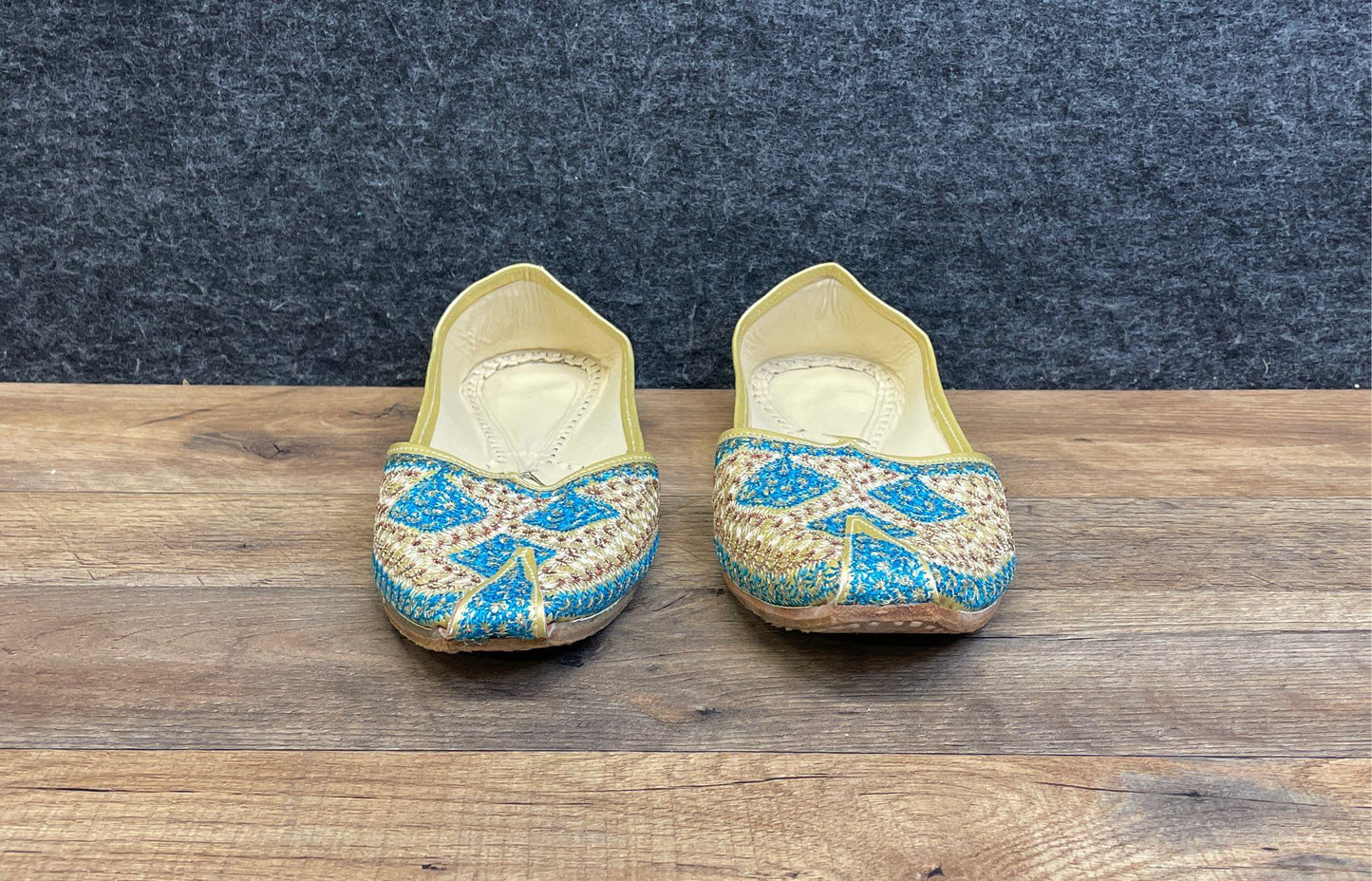 Handmade Indian Jutti Mojari Blue Gold Cream Embroidered Leather Flats Size 11"