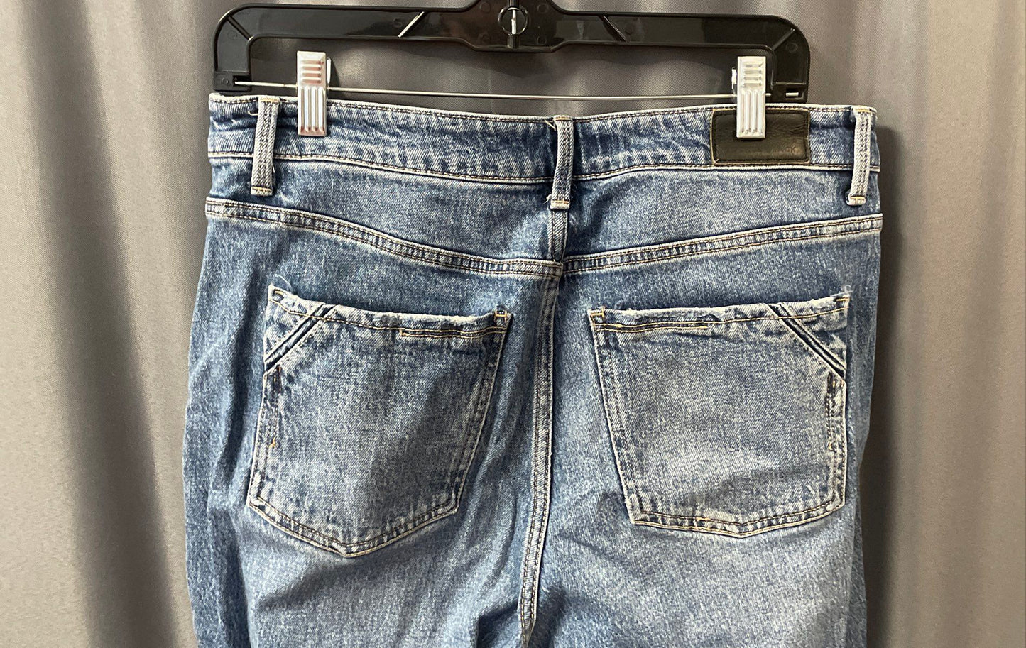 Buckle Black Women's Blue Distressed High Rise Tapered Mom Jeans Size 30