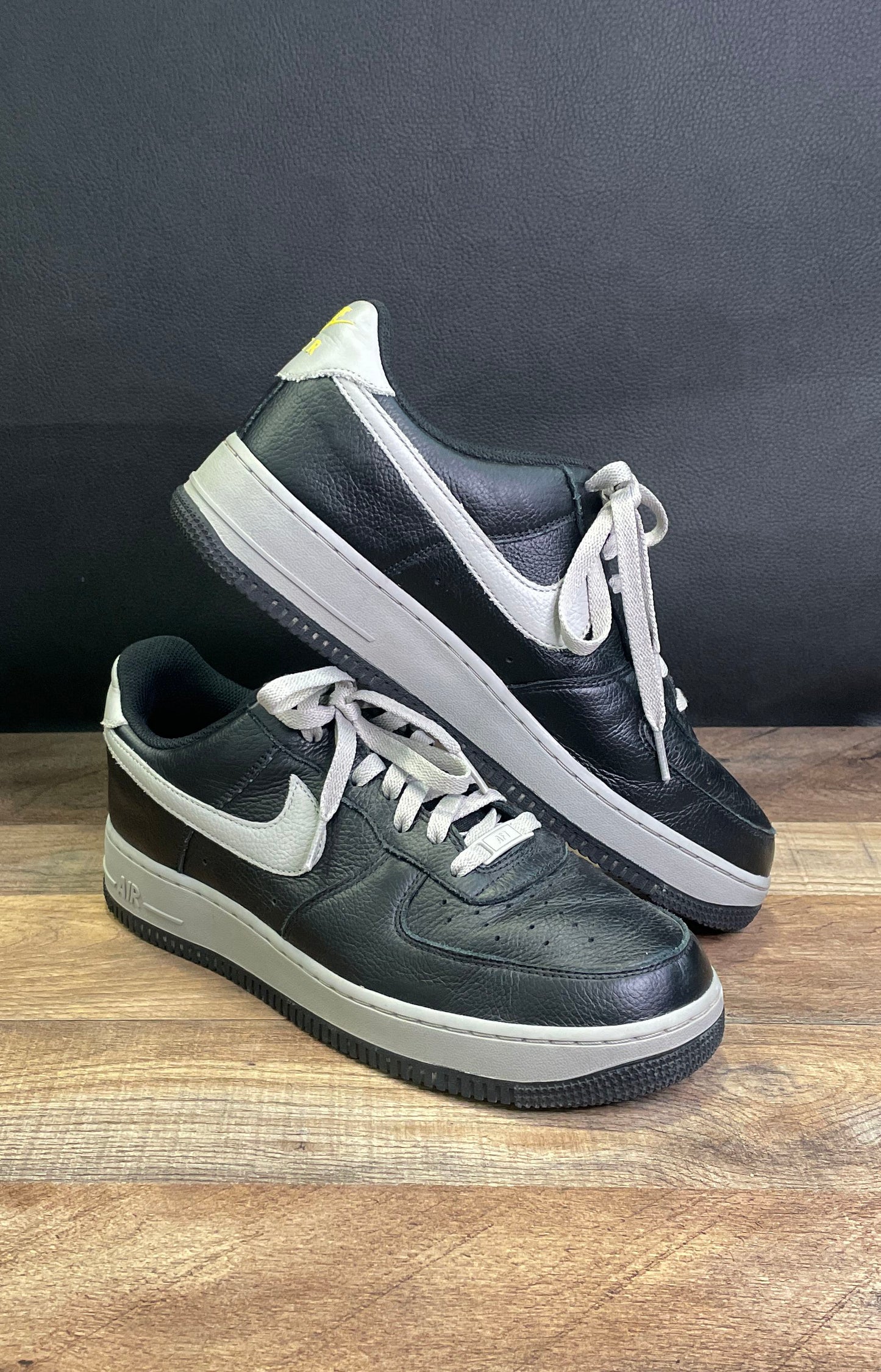 Nike Air Force 1 '07 LV8 Black Grey Yellow Low Top Sneakers Size 10.5