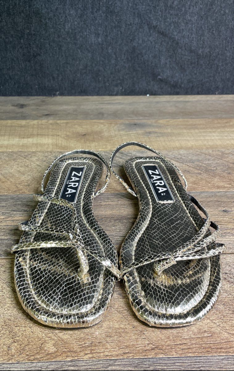 Zara TRF Metallic Silver Snakeskin Strappy Flat Sandals Women's Size 37 US 7