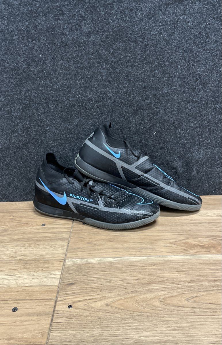 Nike Phantom GT Academy IC Black Blue Indoor Soccer Shoes Size 11