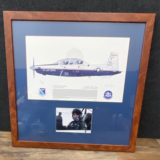 T-6A "Texan II" 05-3585 47th Flying Training Wing Laughlin AFB Texas Autographed