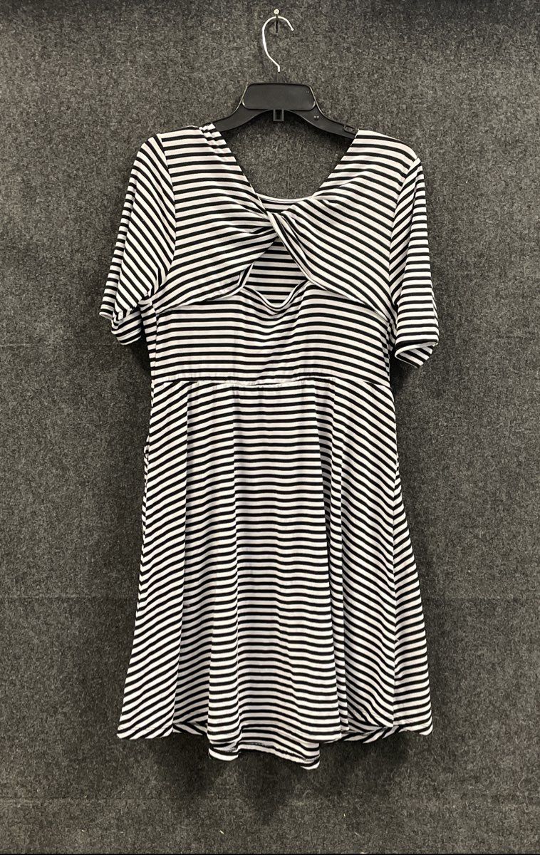 Torrid Women's Mini Jersey Twist Back Skater Dress Black White Stripe NWT Sz 0