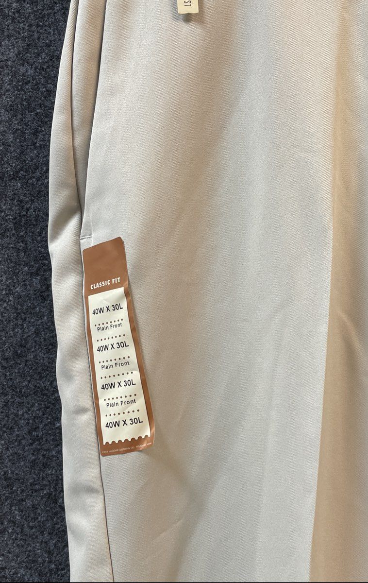 Haggar Men's Khaki Cool 18 Performance Classic Fit Dress Pants Sz 40x30 NWT