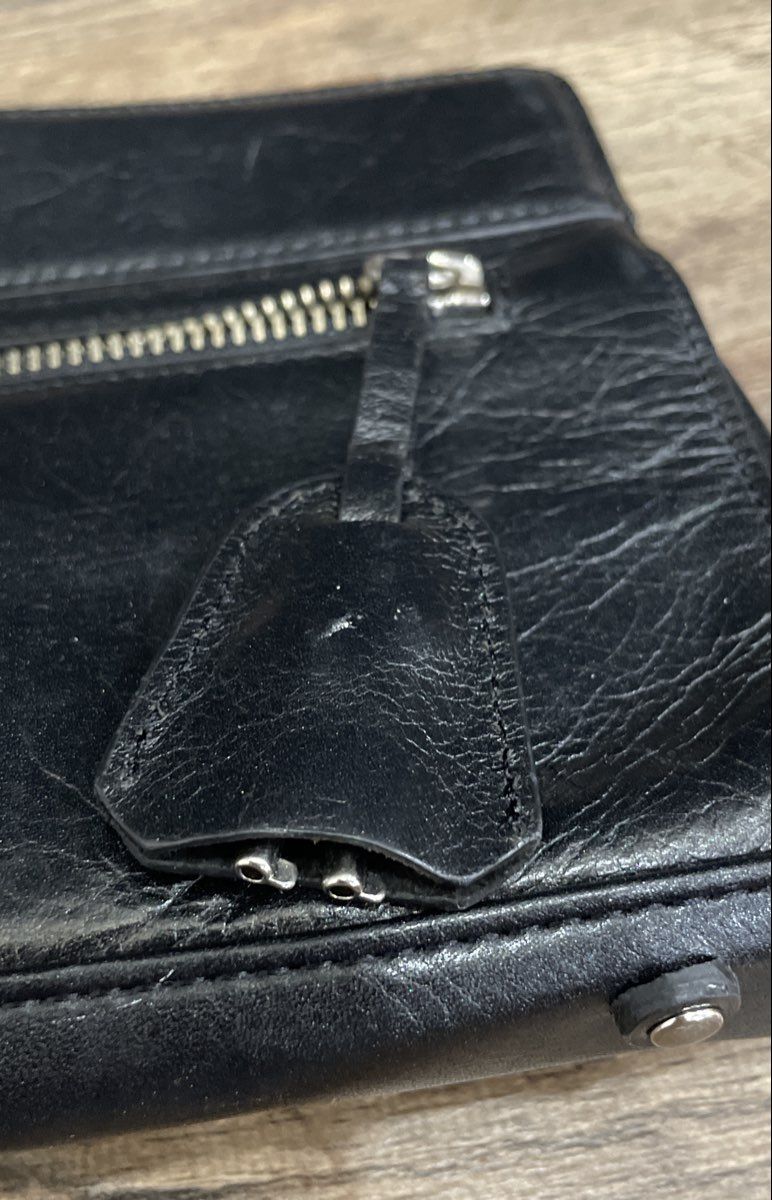 BCBGirls Black Leather Vintage 2000s Money Bag Clutch Handbag Silver Hardware