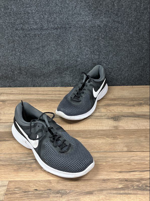 Nike Revolution 4 Black White Dark Grey Men's Running Shoes Size 11