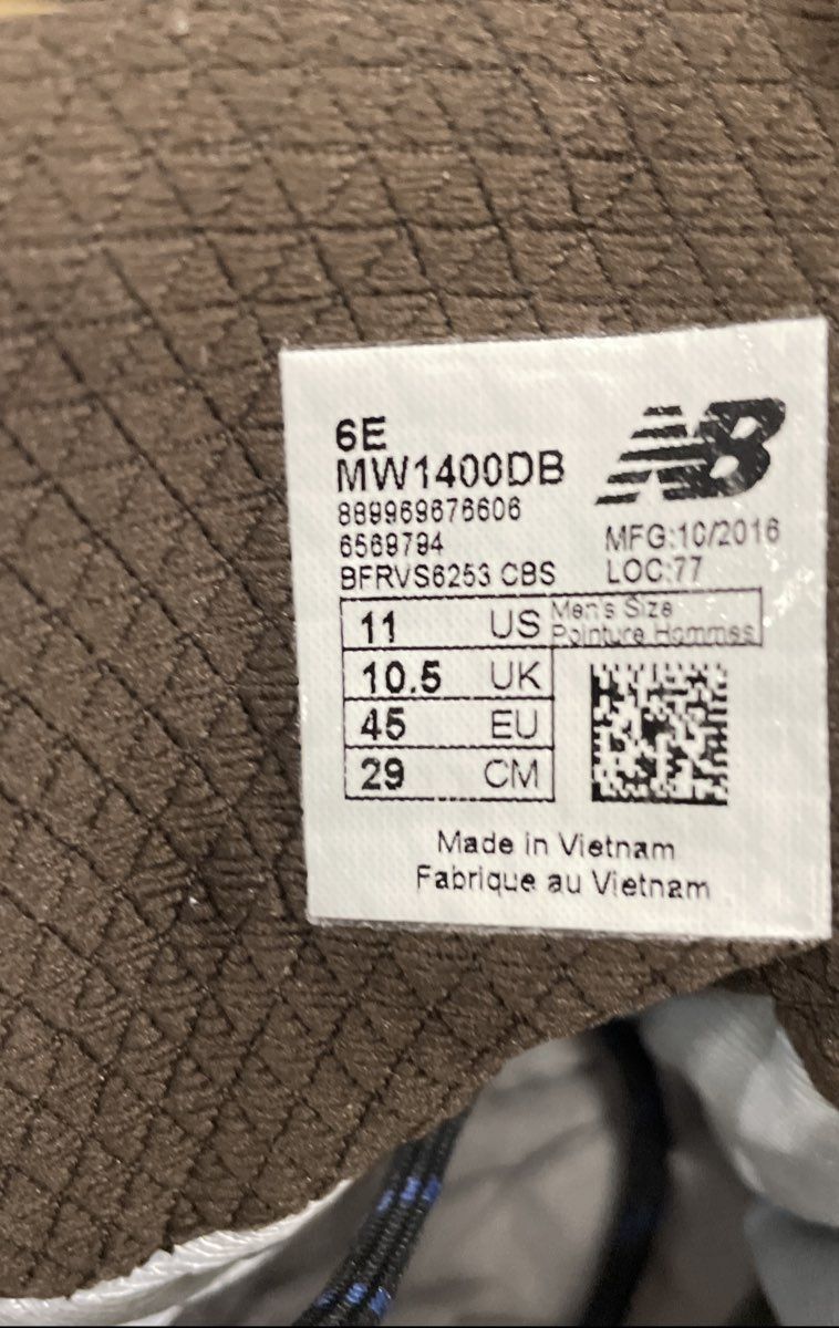 New Balance 1400v1 Dark Brown Waterproof Leather Walking Boots Men's Size 11 6E
