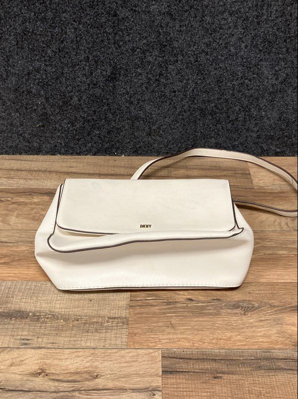 DKNY Off-White Textured Leather Flap Shoulder Bag Gold Tone Chain Strap