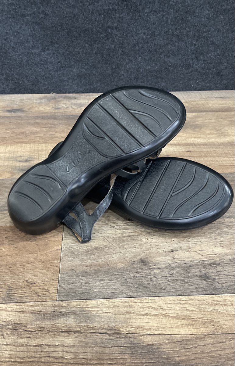 Clarks Bendables Black Leather Strappy Slingback Sandals Women's Size 11