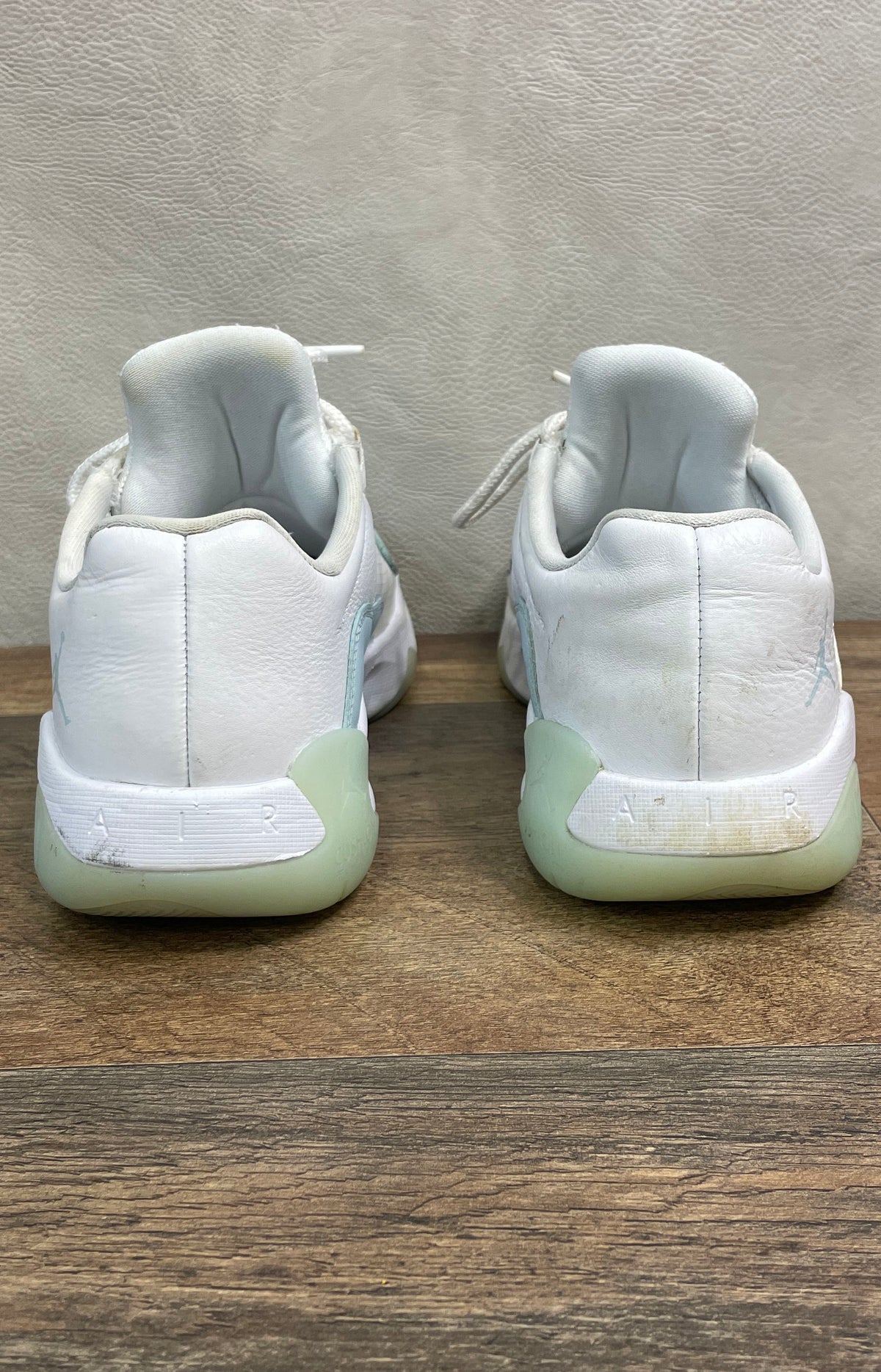Nike Air Jordan 11 CMFT Low Igloo White DV2629-100 Men's Sneakers Size 10