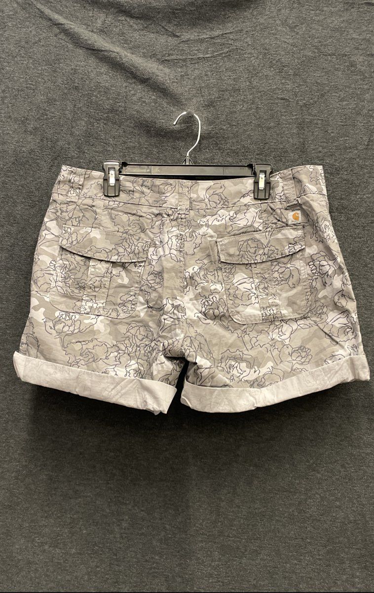 Carhartt Women's Gray Floral Camo Ripstop Original Fit Cuffed Shorts Sz 16