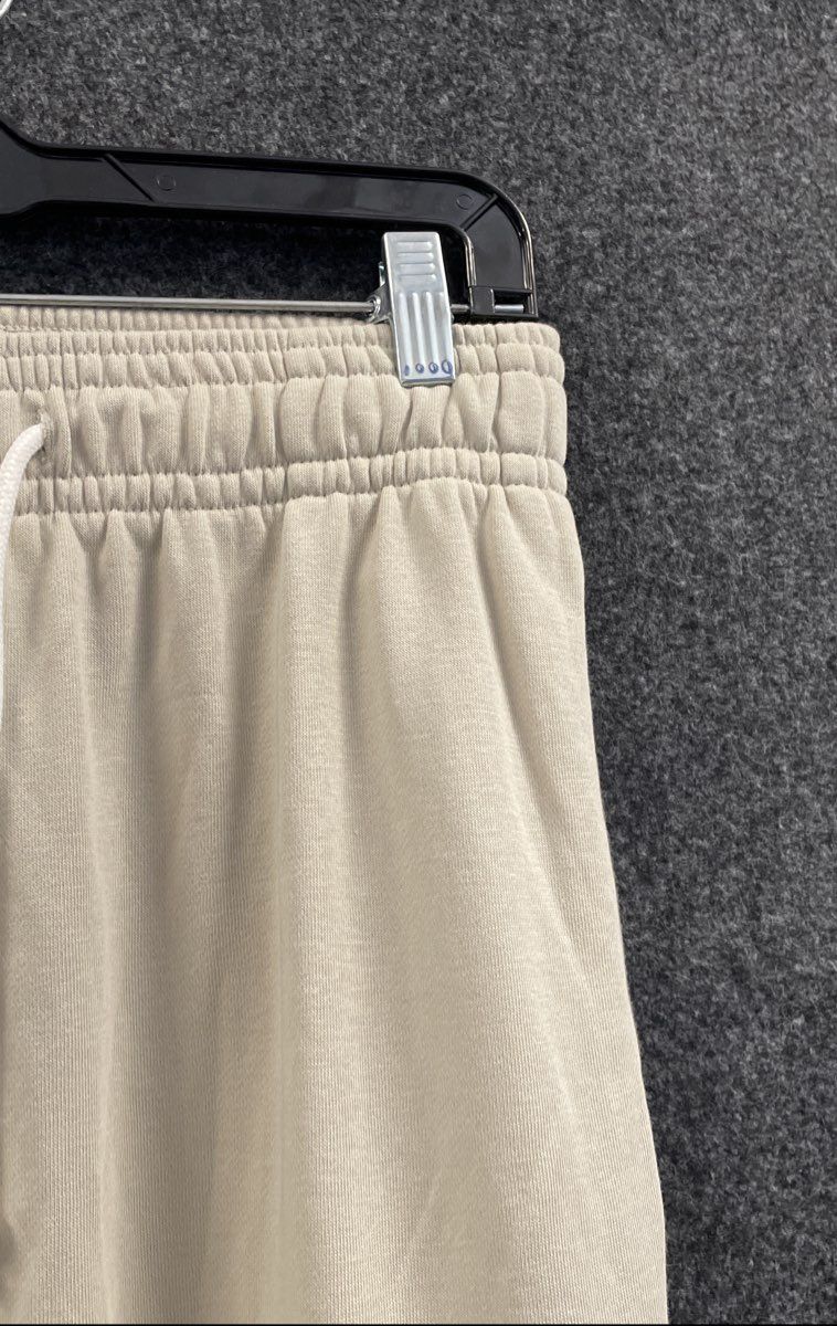 Under Armour Men's Rival Terry Cargo Pants Beige Loose Fit NWT Size M