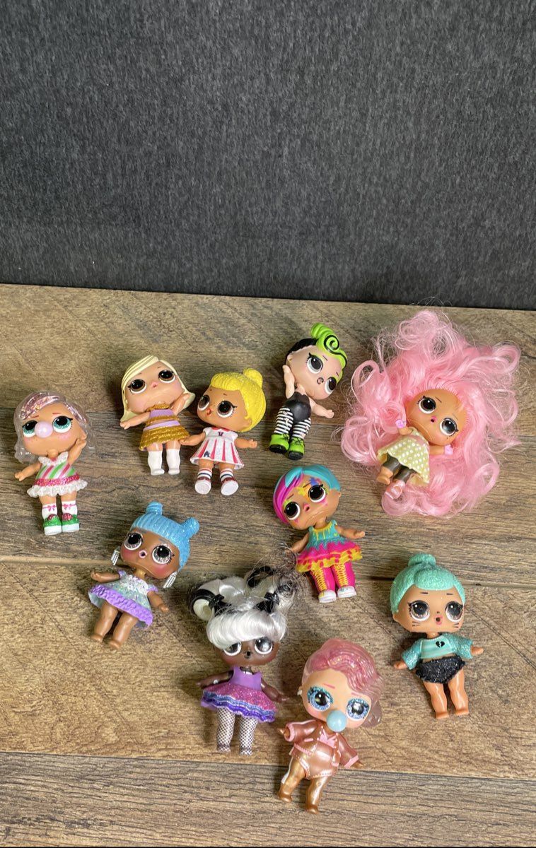 LOL Surprise Doll Lot 2 OMG Dolls 20 Tots 1 Pet & Accessories MGA