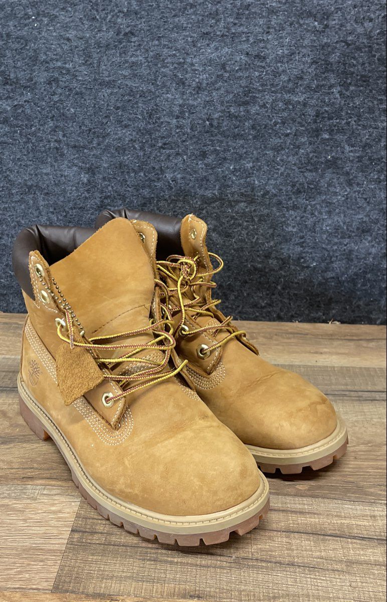 Timberland 6 Inch Premium Waterproof Wheat Nubuck Leather Boots Size 5 M
