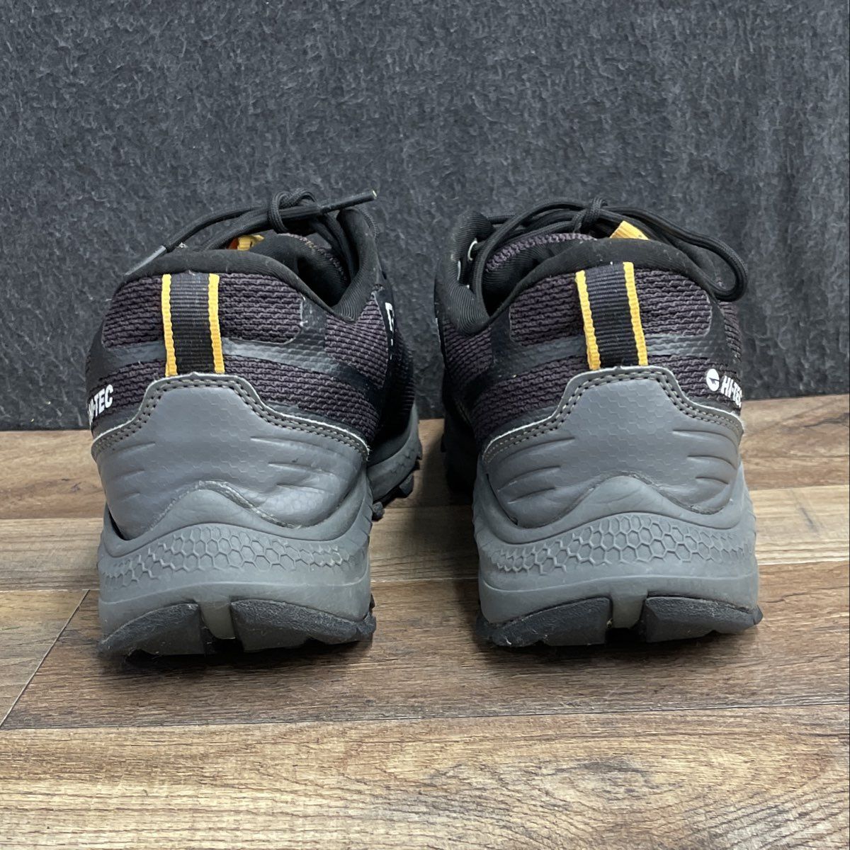 Hi-Tec Mauna Hiker WP Black Grey Waterproof Hiking Shoes Men's Size 9