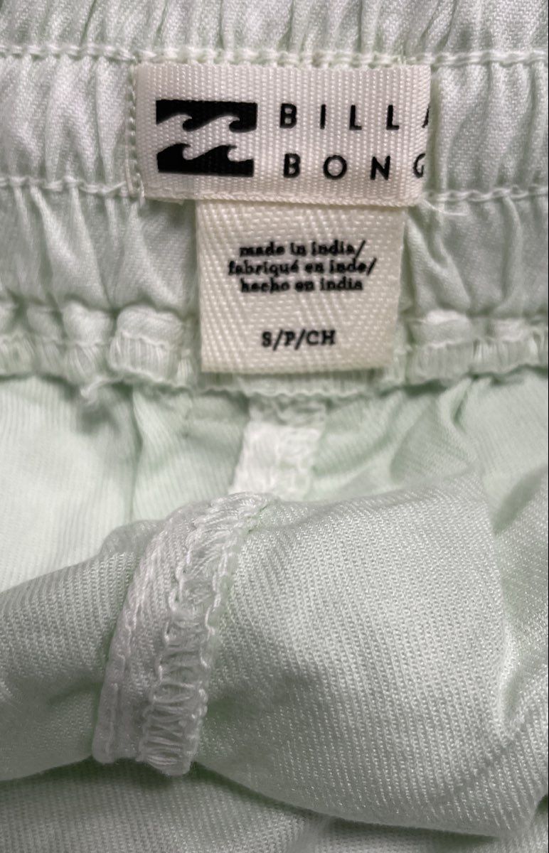 Billabong Women's Mint Green Cotton Viscose Elastic Waist Beach Shorts NWT Sz S