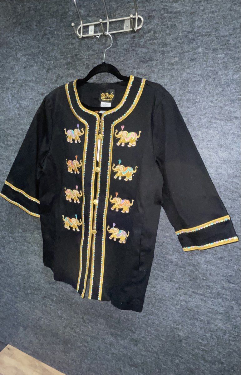 Vintage Bob Mackie Wearable Art Women's Black Embroidered Elephant Jacket Size S