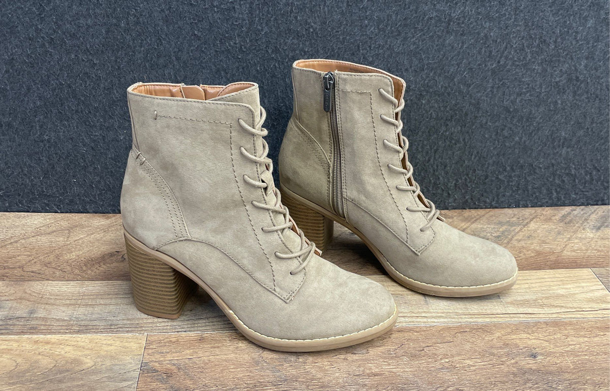 Indigo Rd IRFABRE Tan Textile Lace-Up Side Zip Block Heel Ankle Boots Size 8M