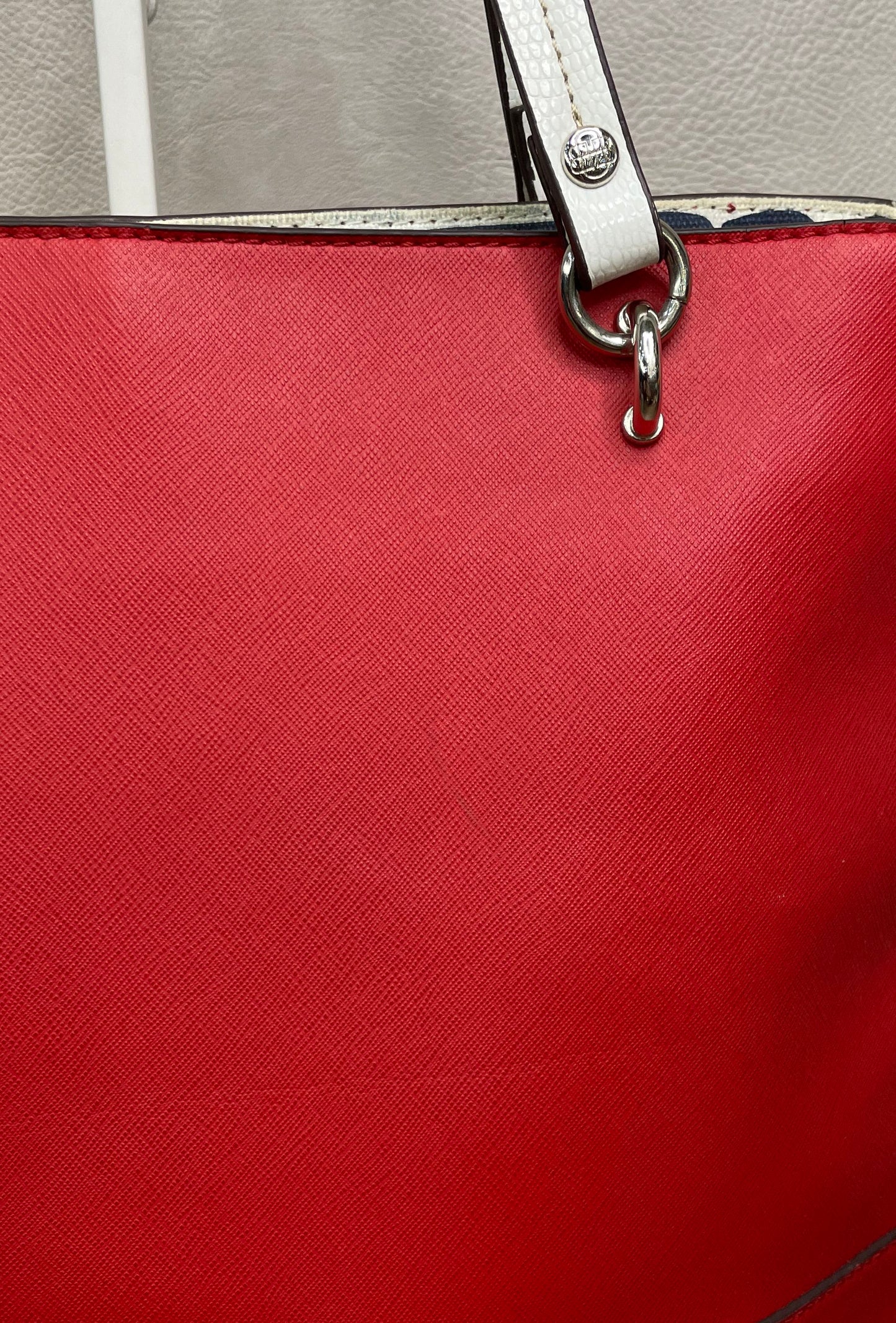 Dana Buchman Red Saffiano Textured Tote Bag White Straps Floral Lining Silver