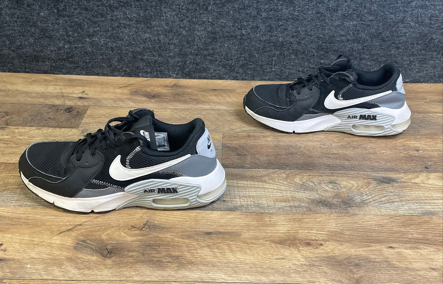 Nike Air Max Excee Black Cool Grey White Sneakers Men's Size 8.5