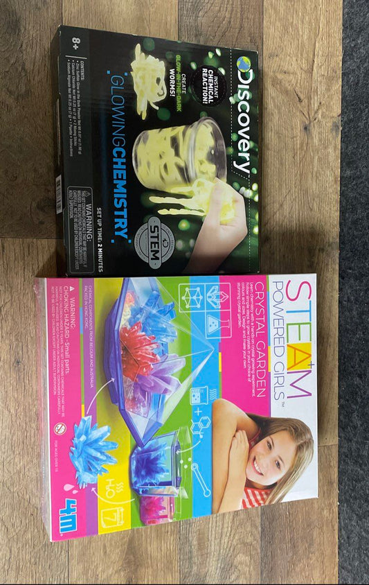 Discovery Glowing Chemistry & 4M Crystal Garden STEM Toy Lot of 2 New Sealed