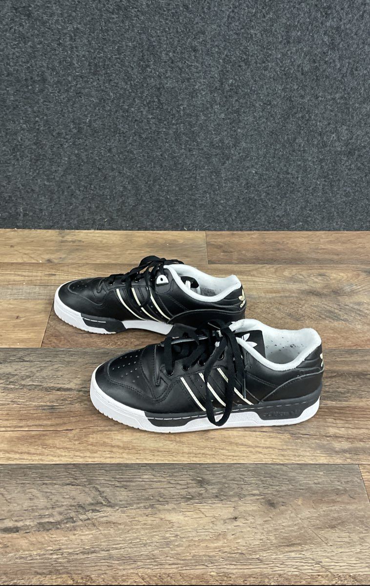 Adidas Rivalry Low Core Black White Leather Sneakers EE5938 Size 5.5