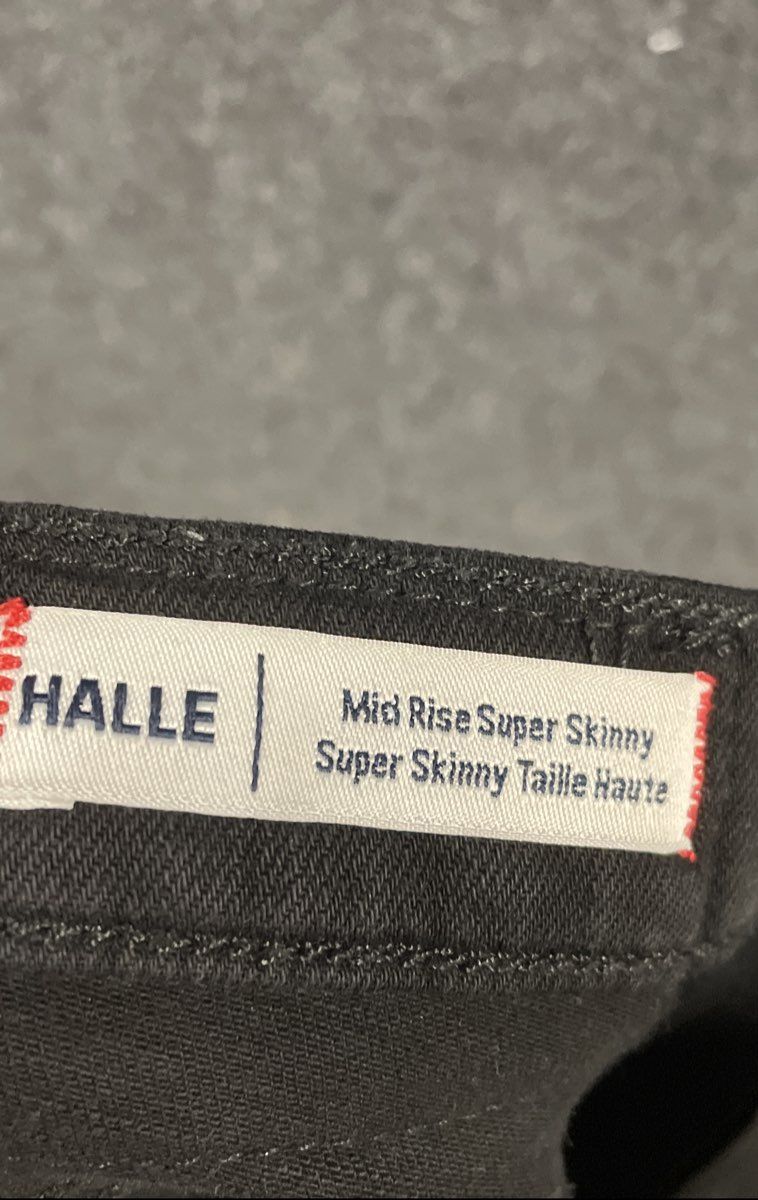 True Religion Women's Halle Mid Rise Super Skinny Black Jeans Size 27