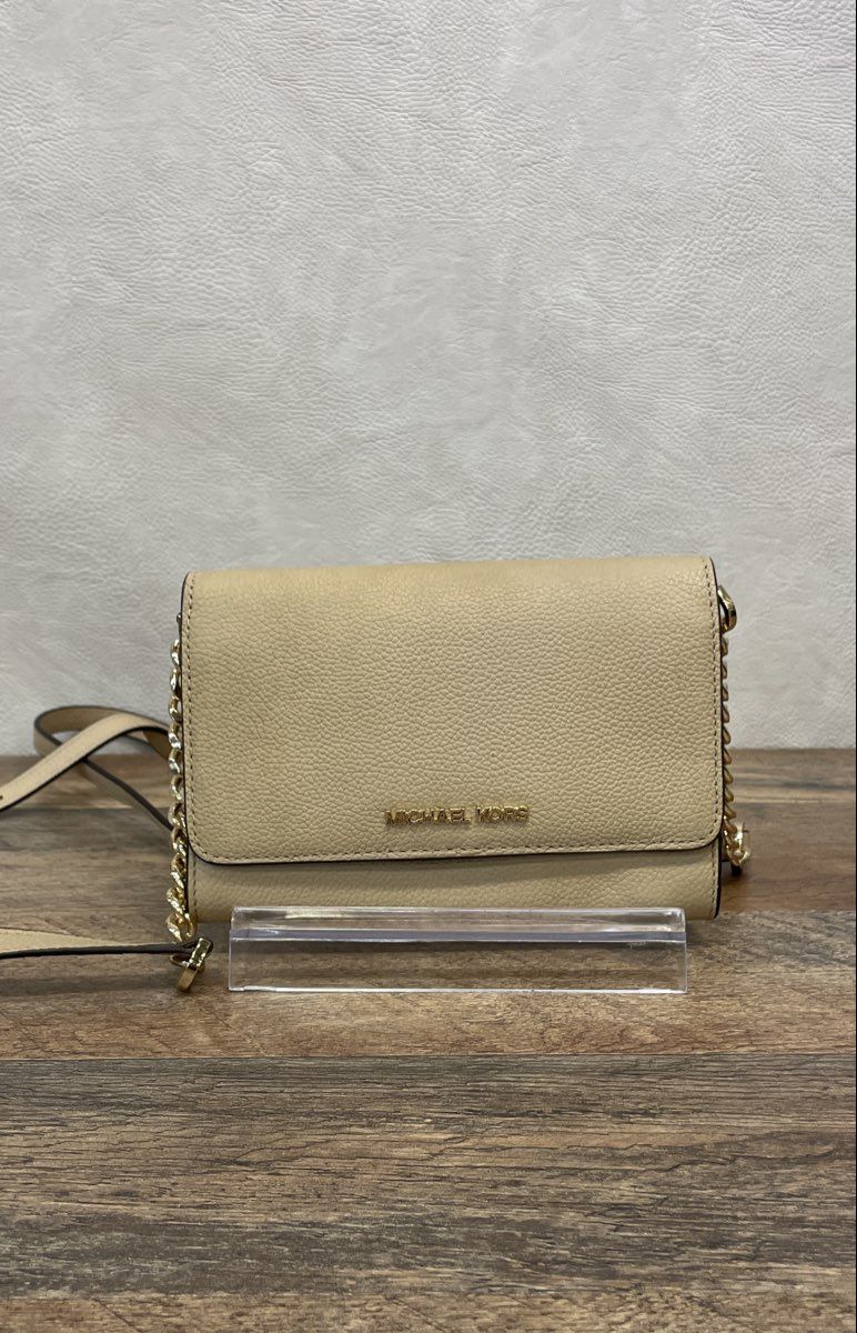 Michael Kors Beige Pebbled Leather Crossbody Wallet Bag Gold Hardware