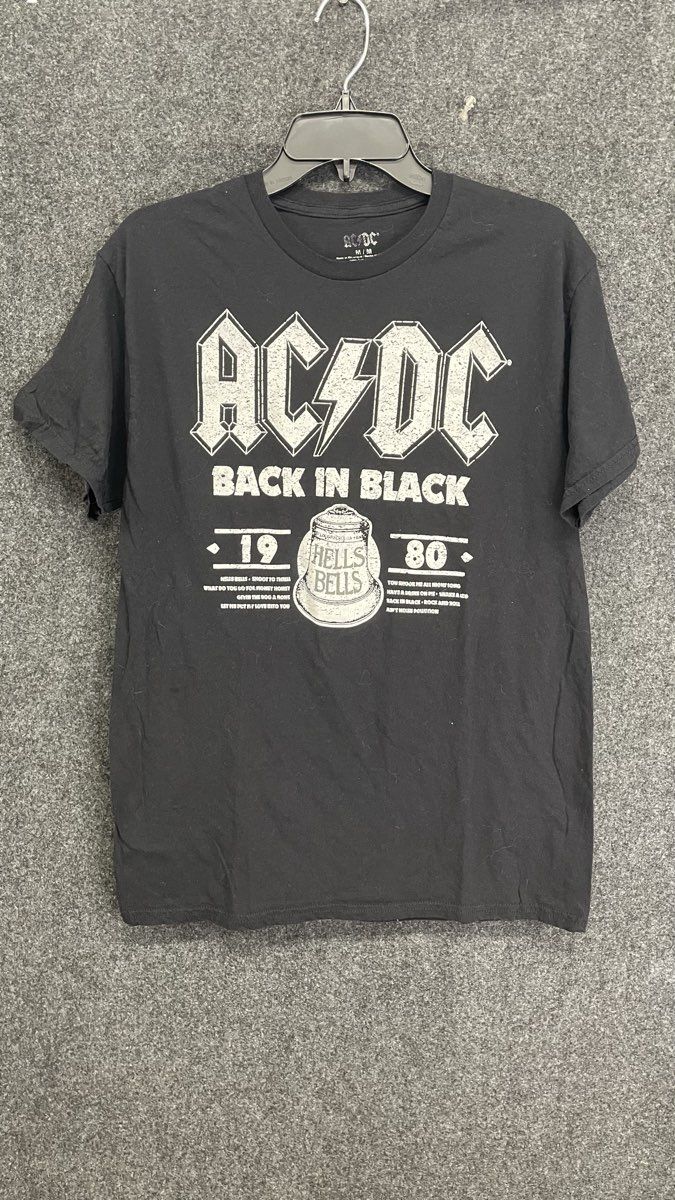 AC DC Back in Black Hells Bells 1980 Album Graphic T-Shirt Reprint Sz M