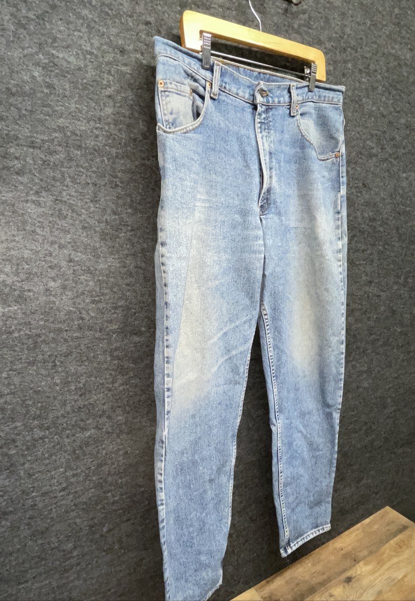 Vintage 90s Levi's 560 Comfort Fit Tapered Leg Jeans Made in USA Sz 36x34