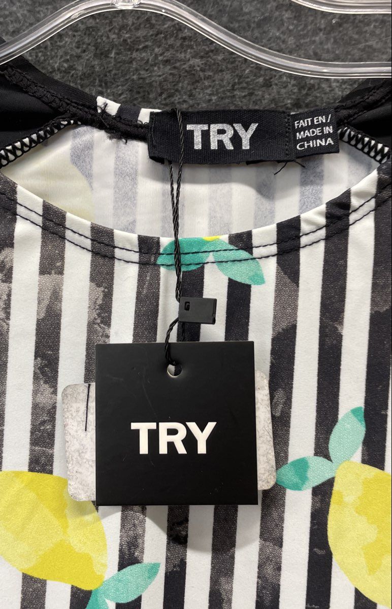 TRY Women's Fruit Print Cover Up Dress White Black Lemon Pattern Sz 18 NWT