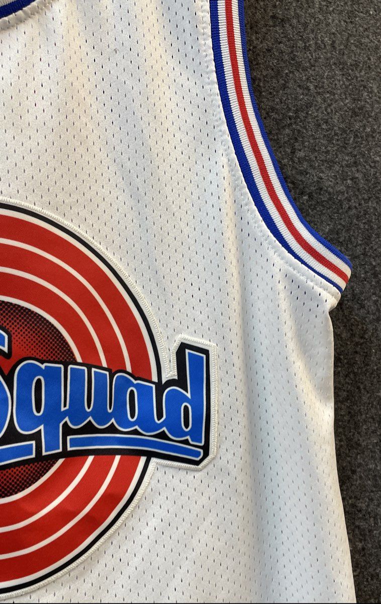 Space Jam Men's Basketball Jersey White Tune Squad Bugs Bunny #1 Mesh Sz M