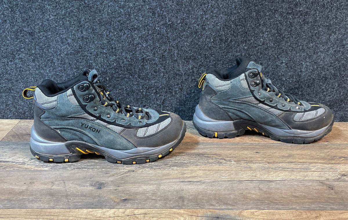 Yukon Velos III Mid Dark Grey Black Yellow Hiking Boots Men's Size 8.5