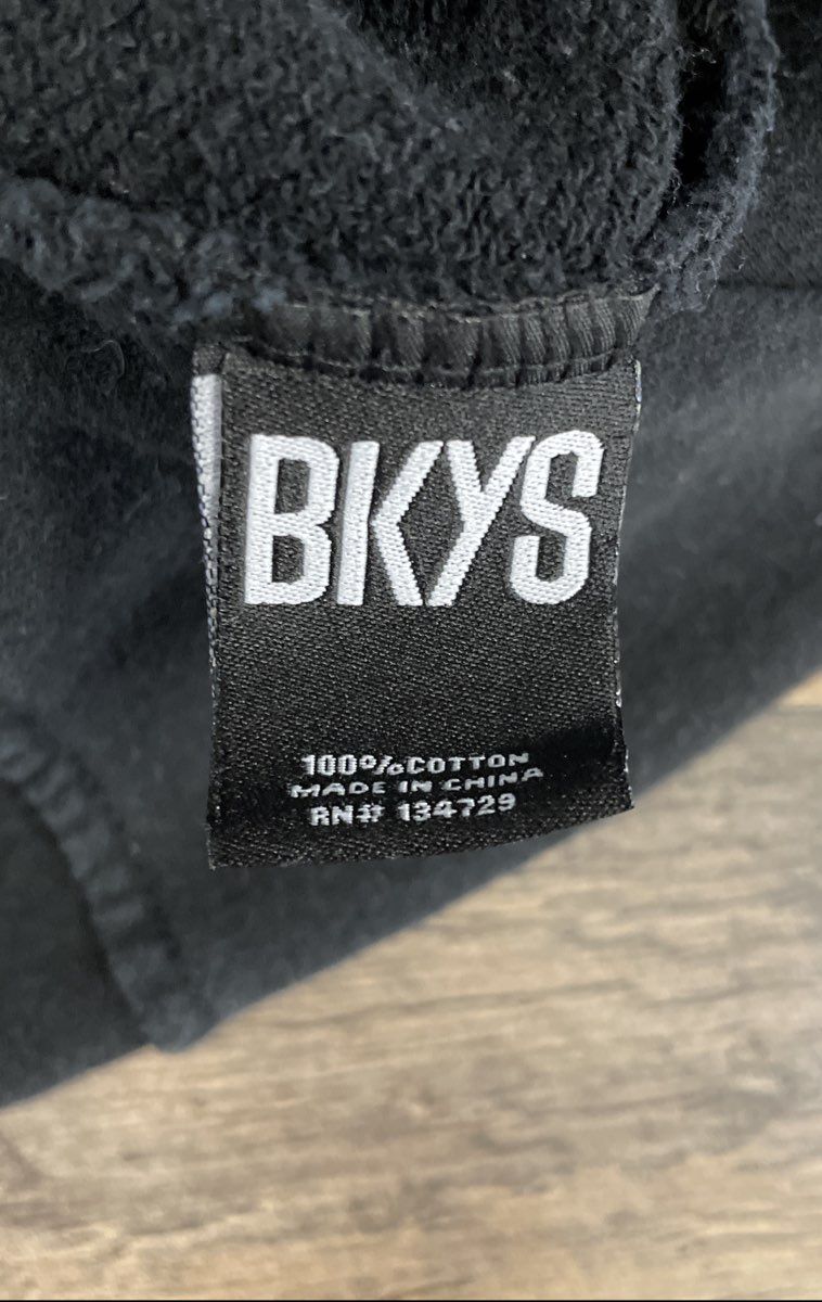 BKYS Men's Black Lucky Charm Voodoo Bunny Chenille Patch Sweatshirt Size M