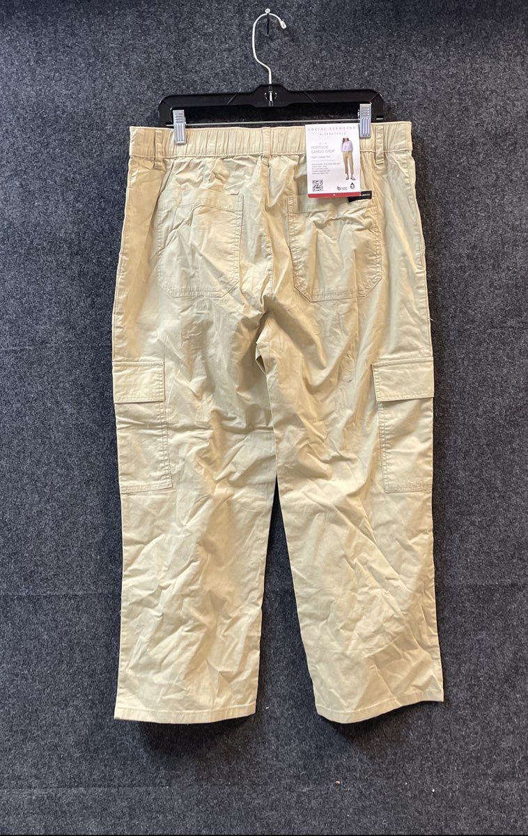 Social Standard by Sanctuary Women's Tan Portside Cargo Crop Pants Size XL