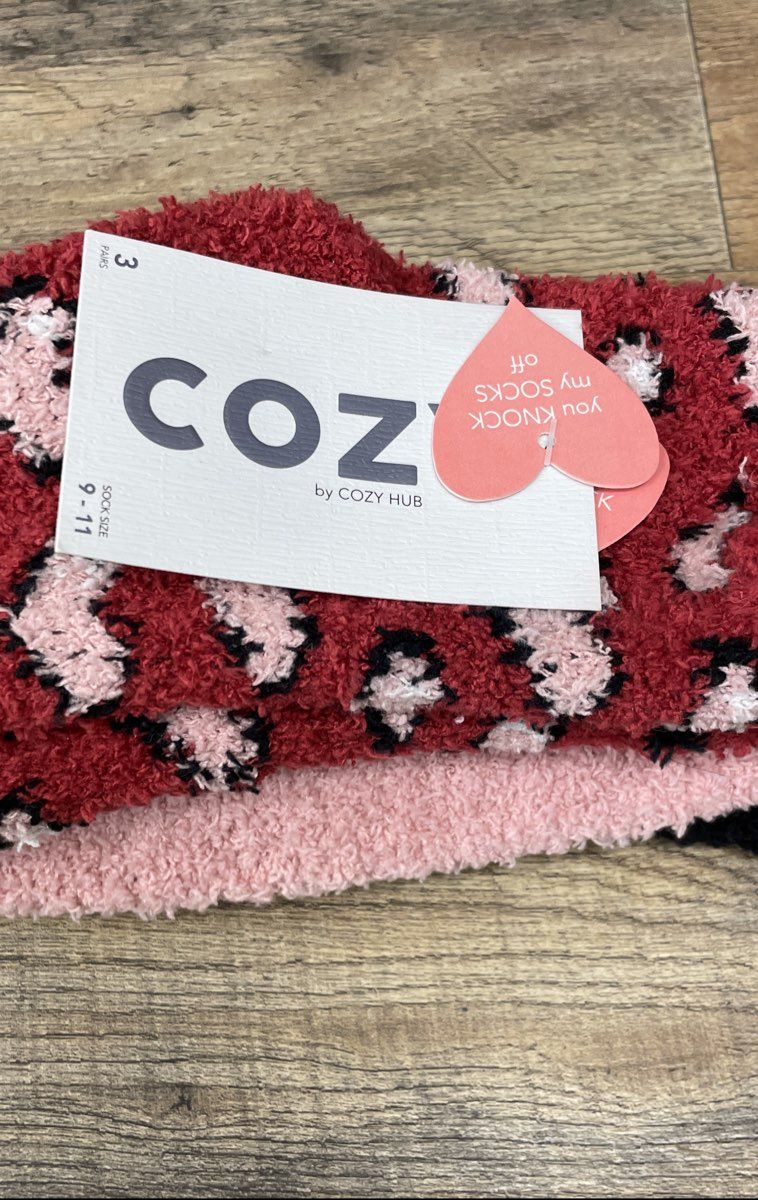 Cozy Hub Women's 3 Pairs Fuzzy Crew Socks Animal Print Pink Black Red NWT 9-11