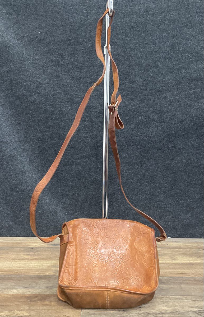 Vintage Brown Tooled Floral Leather Crossbody Bag Western Boho 90s Large