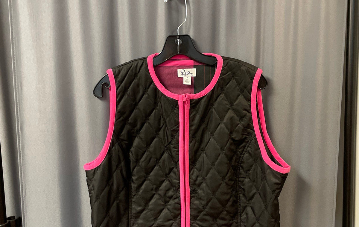 Lilly Pulitzer Women's Black Quilted Vest Pink Corduroy Trim Palm Tree Sz M