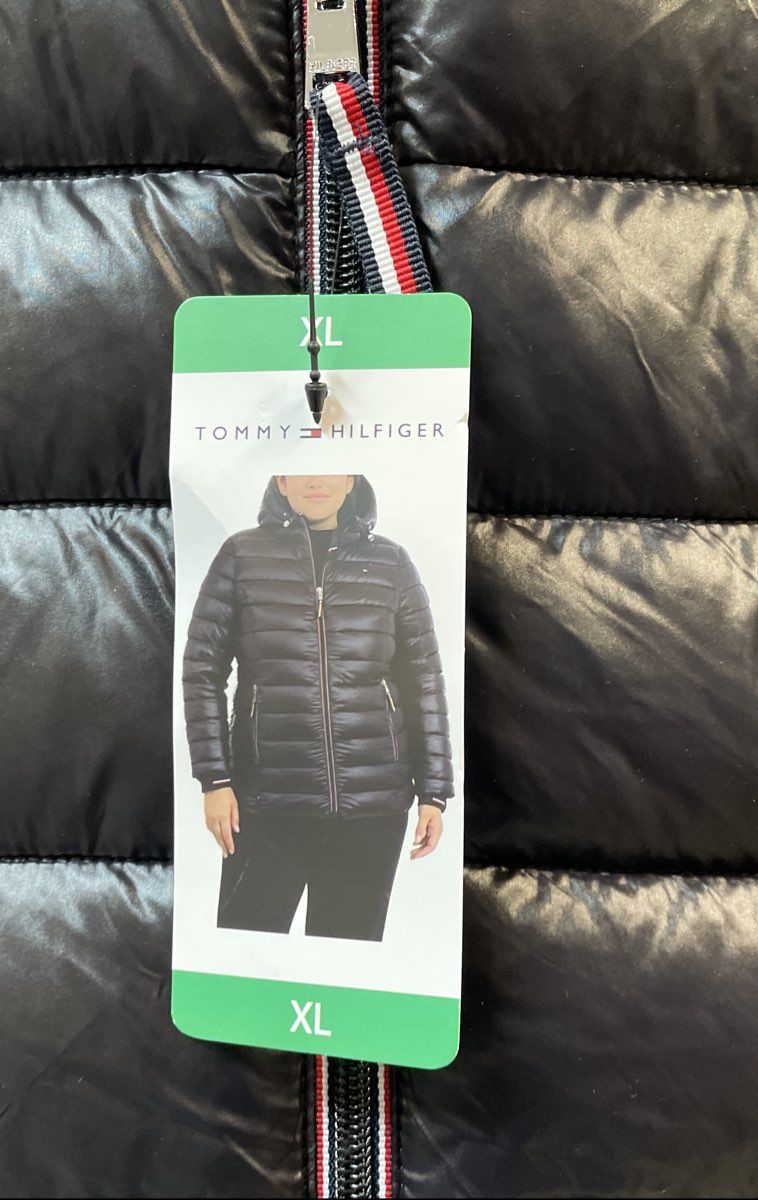Tommy Hilfiger Women's Black Glossy Hooded Puffer Jacket Quilted NWT Sz XL