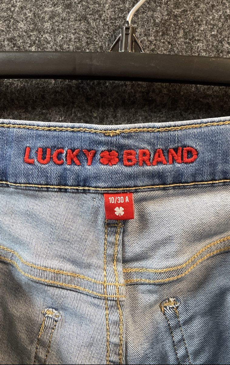 Lucky Brand Women's Jeans Light Wash Blue Button Fly Straight Leg Sz 10/30A