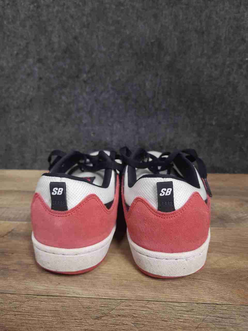 Nike SB Alleyoop White Black University Red Men's Skate Shoes Size 12
