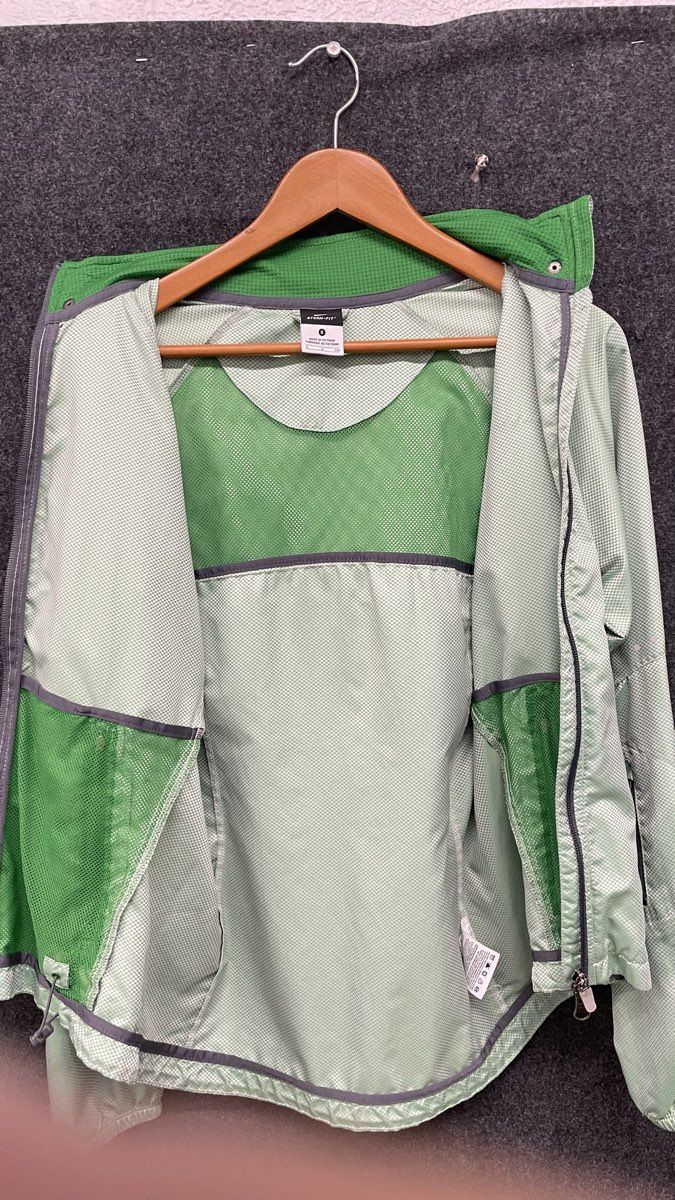 Nike Women's Storm-Fit 2 Hooded Running Jacket Green Checkered Sz S