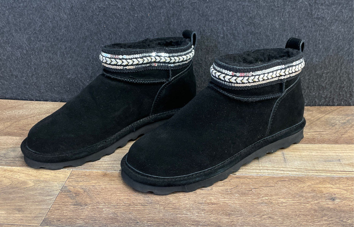 BearPaw Rebecka Black Suede Sequin Ankle Boots Women's Size 9