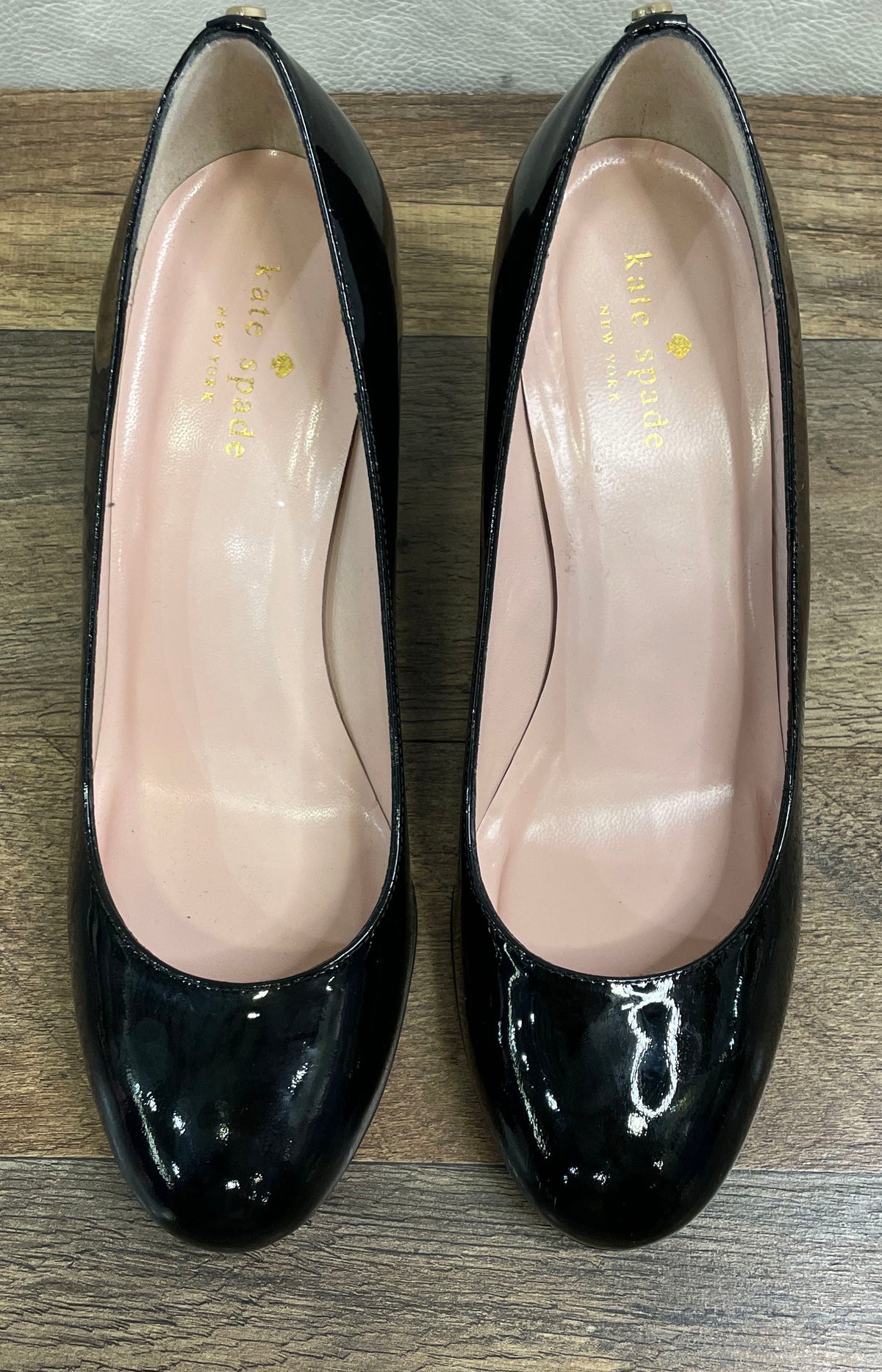 Kate Spade Amory Black Patent Leather Wedge Pumps With Box Size 8M