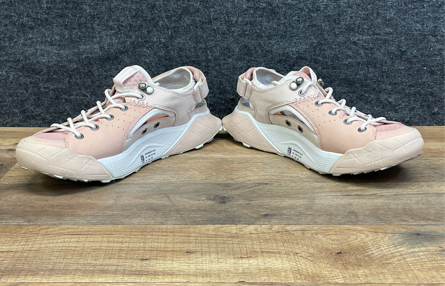 Deckers X Lab Xponent-ROAM Pink Hybrid Sneaker Sandal Women's Size 8.5