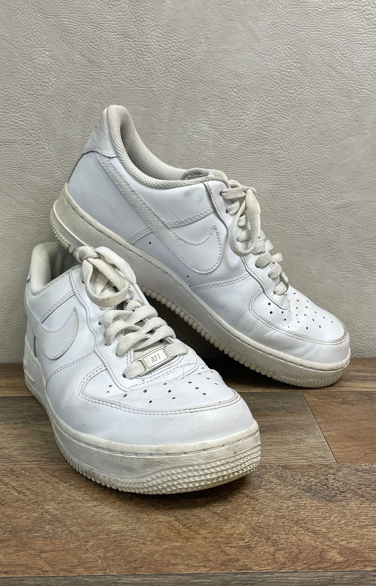 Nike Air Force 1 '07 Triple White Women's Low Sneakers Size 10