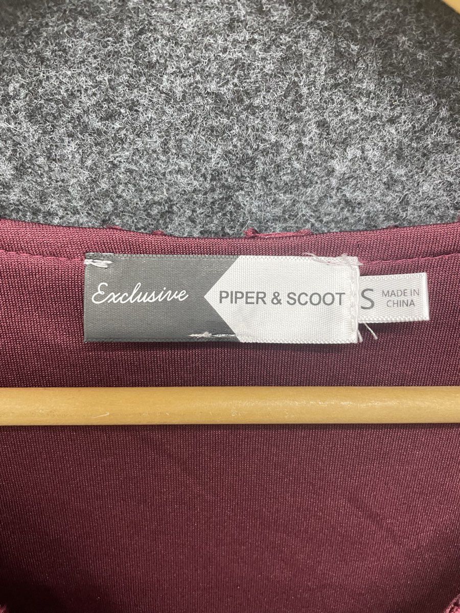 Piper & Scoot Women's Burgundy Floral Embroidered Tulle Ruffle Hem Dress Sz S
